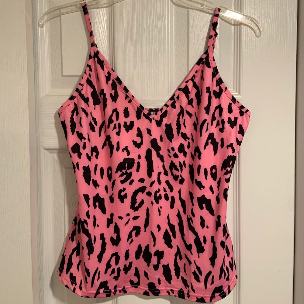 SHEIN black and neon pink leopard print tank top